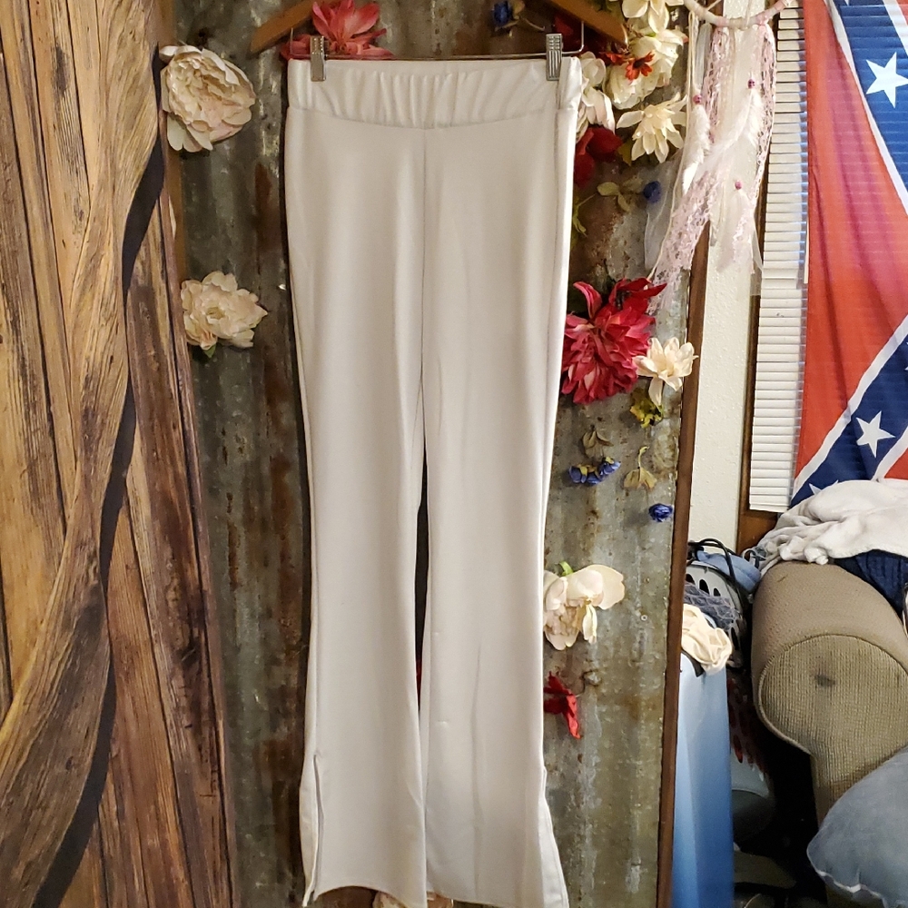 Chic White Flare Women's Pants